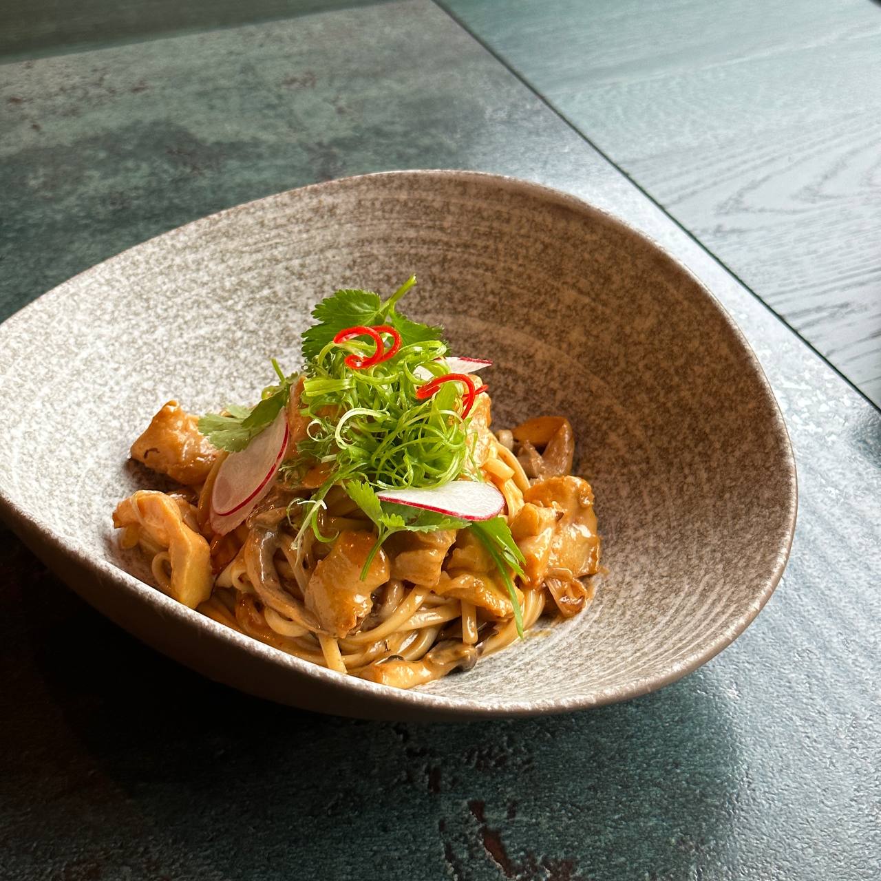 Noodles with rapans and oyster mushrooms in a creamy sauce<br>360 g.